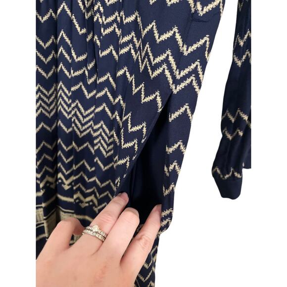 Holding Horses Anthropologie Farica Navy Zig Zag Striped Dress Size Small - Picture 6 of 8